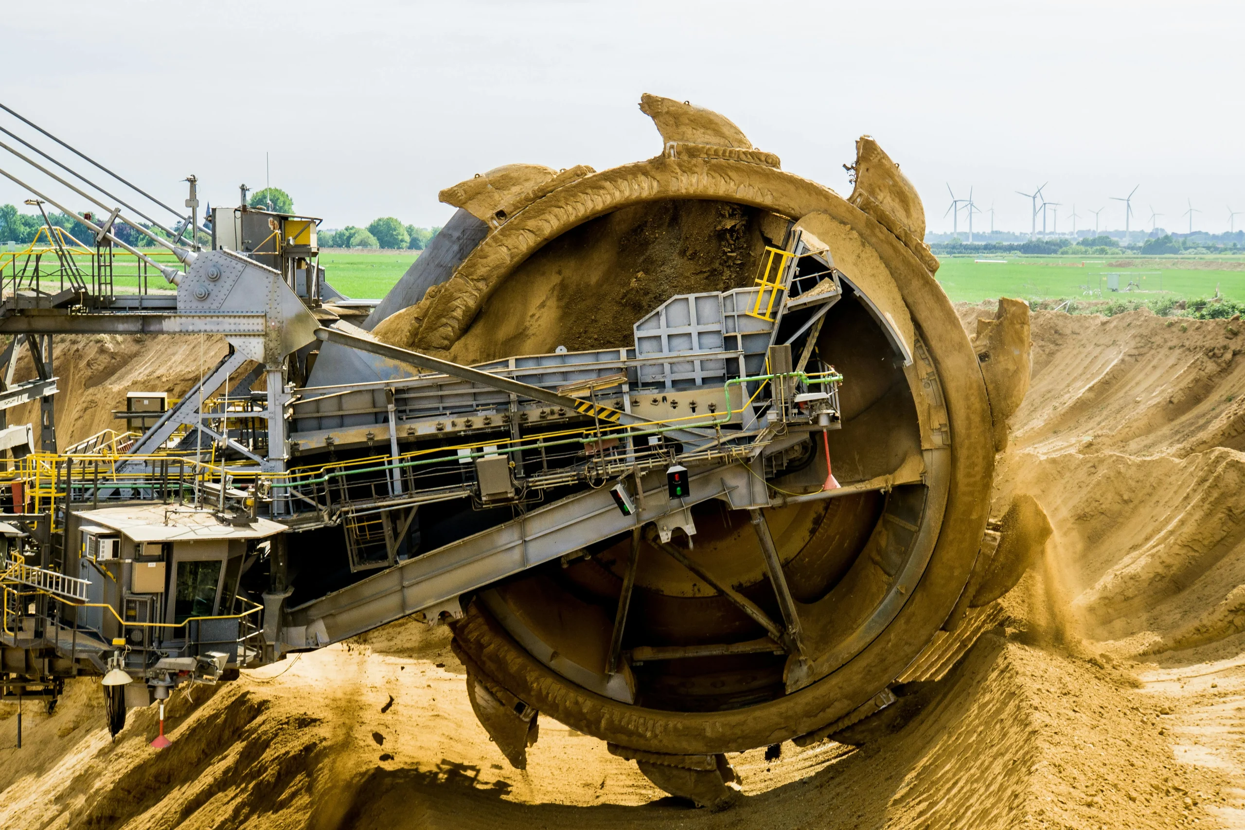 Excavator-Mining-Metals