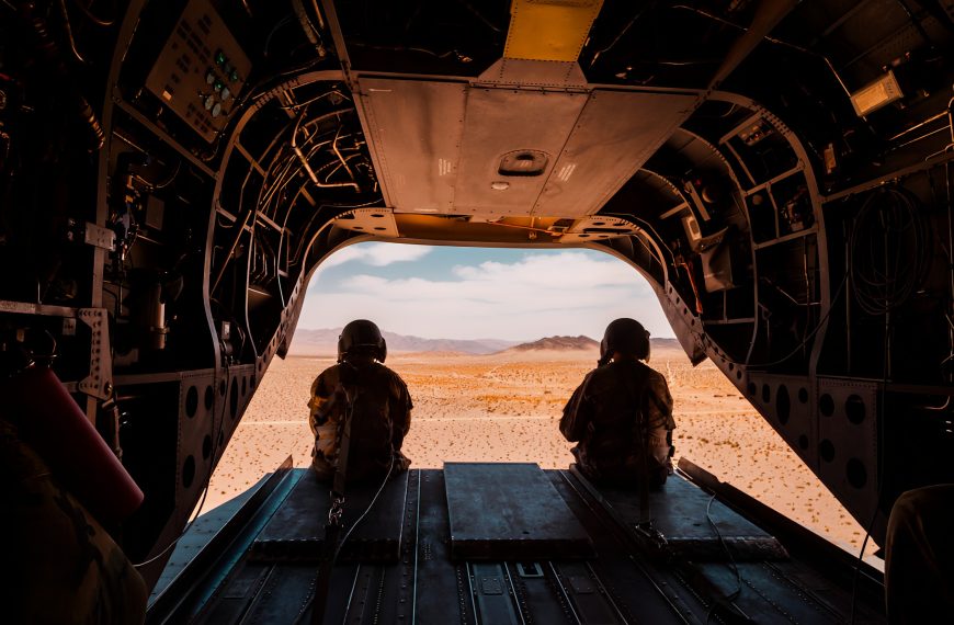 pexels-desert-aircraft